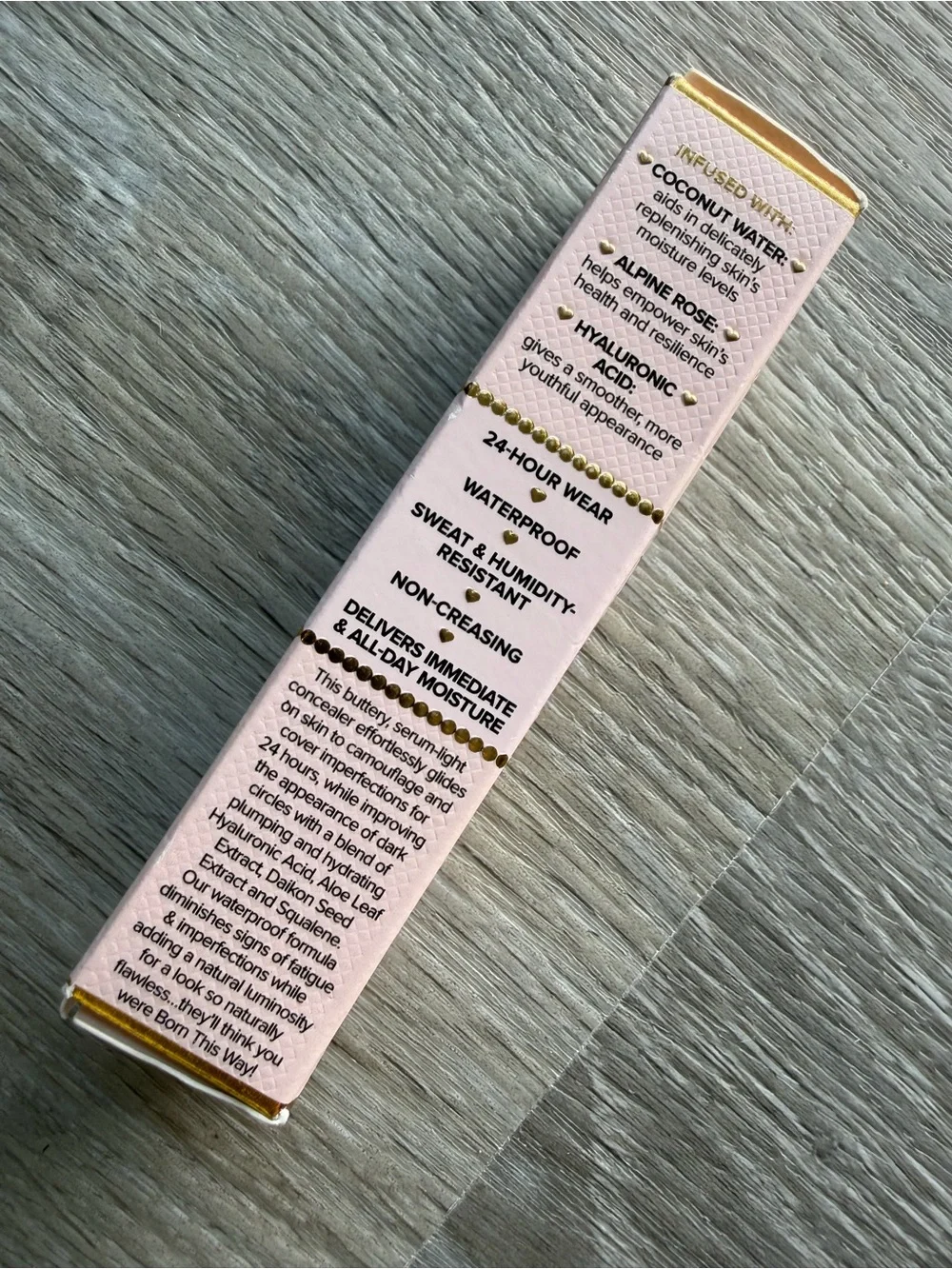 Too Faced Born This Way Ethereal Light Illuminating Concealer - Sugar